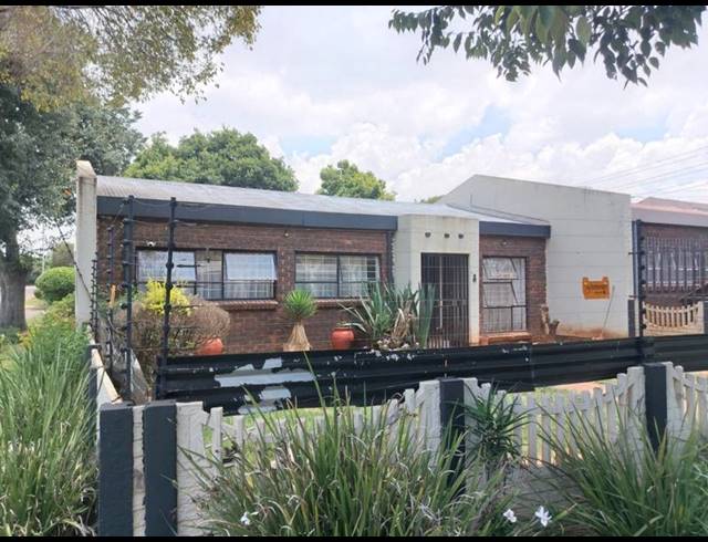 3 BEDROOM HOUSE FOR SALE IN FLORIDA